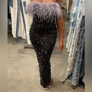 Strapless sequin long dress with fur
